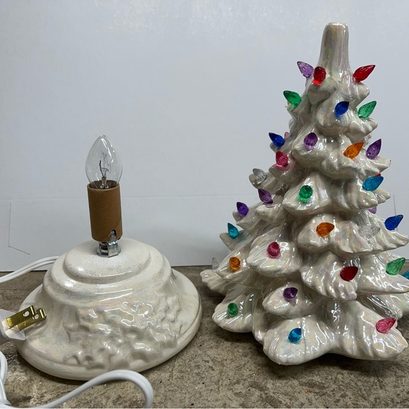 Handmade glazed white mother of pearl Christmas tree - Picture 5 of 7